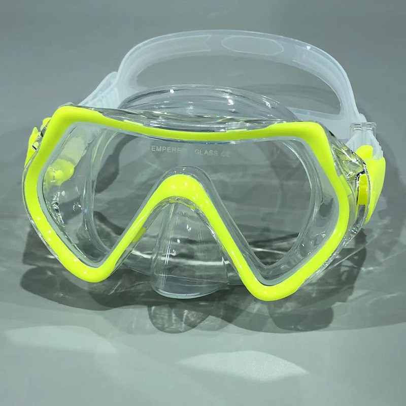 مجموعة غطس كاملة الجفاف بتصميم - مراجعة Snorkel Mask Full Face وسعره